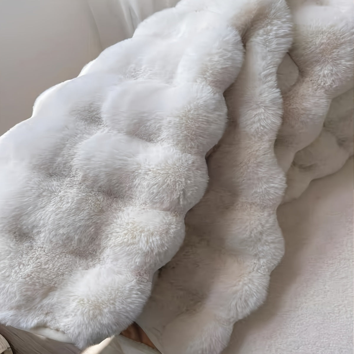 Cloud Comfort Plush Round Bubble Floor Rug